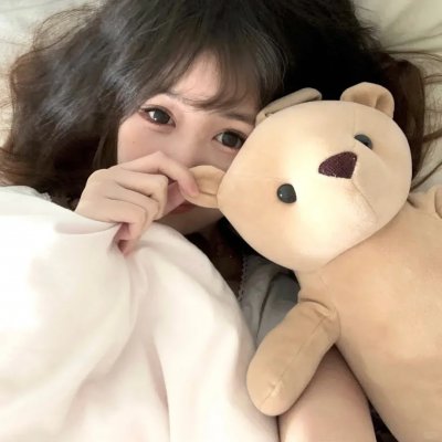 手提箱女郎